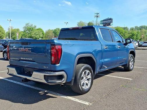 Metallic 2024 GMC Sierra 1500 SLT