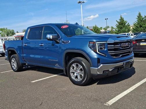 Metallic 2024 GMC Sierra 1500 SLT
