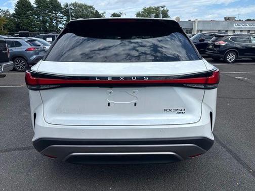 White Pearl 2024 Lexus RX 350 Premium