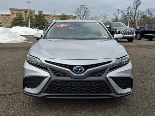 2023 Toyota Camry Hybrid SE