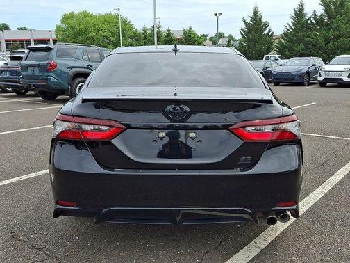 Midnight Black Metallic 2024 Toyota Camry SE