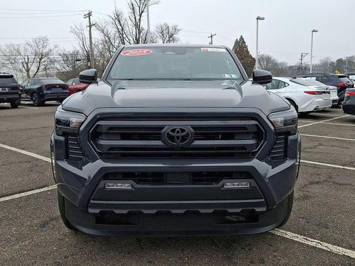 2025 Toyota Tacoma SR5
