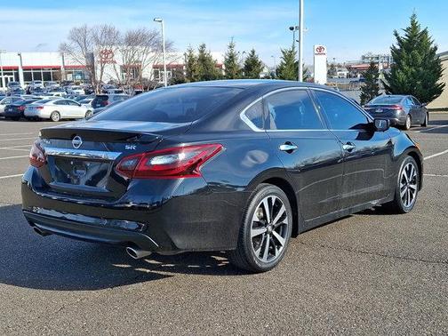 2018 Nissan Altima 2.5 SR