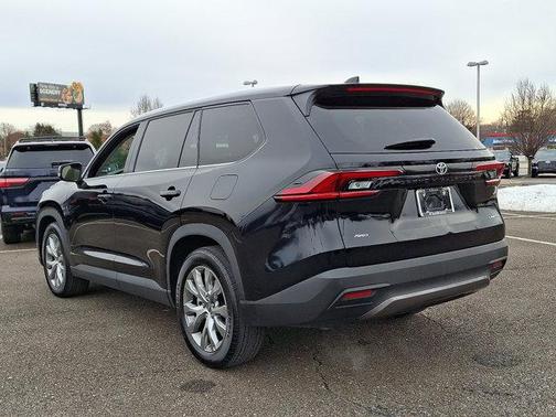 2025 Toyota Grand Highlander LIMITED