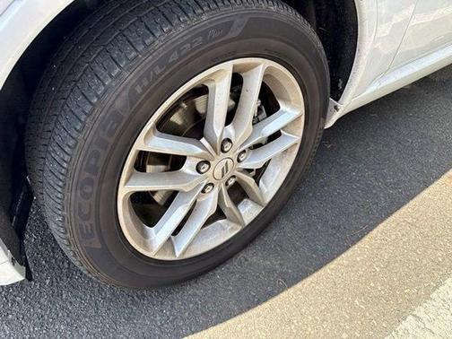 White Knuckle Clearcoat 2025 Dodge Durango GT