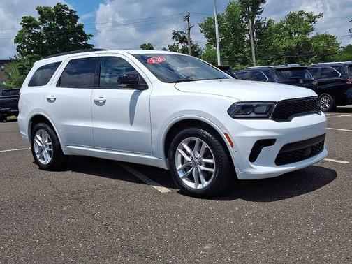 White Knuckle Clearcoat 2025 Dodge Durango GT