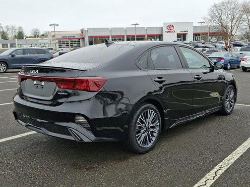 Aurora Black 2023 Kia Forte GT-Line