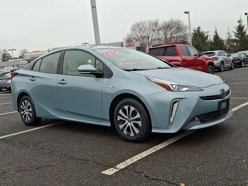 2019 Toyota Prius XLE