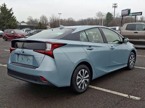 2019 Toyota Prius XLE