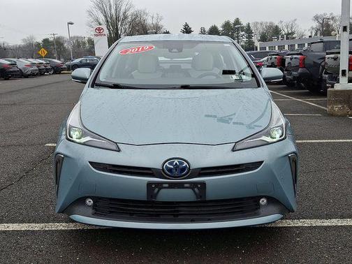 2019 Toyota Prius XLE