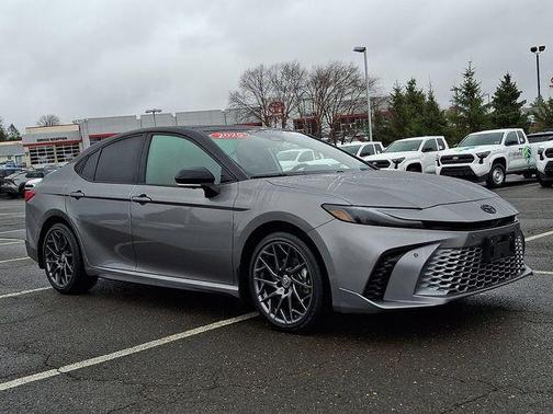 Metal 2025 Toyota Camry XSE