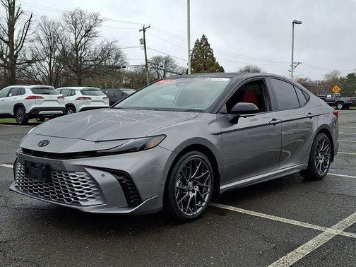 Metal 2025 Toyota Camry XSE