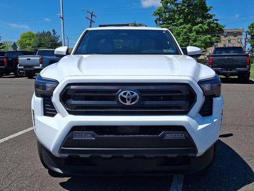 Ice 2026 Toyota Tacoma SR5