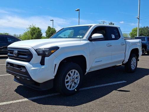 Ice 2026 Toyota Tacoma SR5