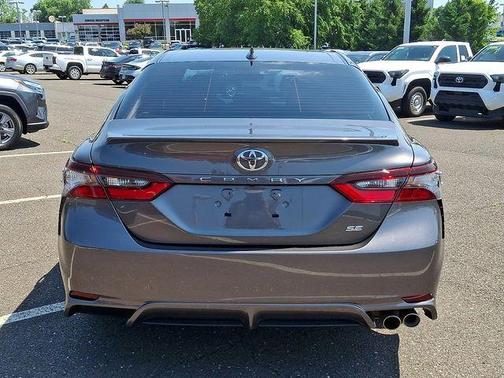 Predawn Gray Mica 2024 Toyota Camry SE
