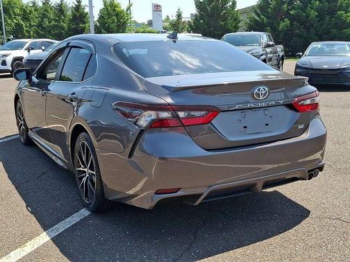 Predawn Gray Mica 2024 Toyota Camry SE