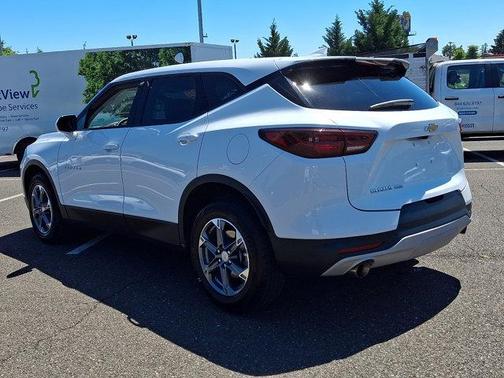 Summit White 2025 Chevrolet Blazer LT