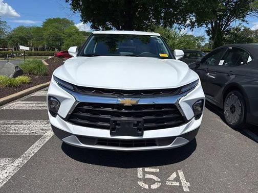 Summit White 2025 Chevrolet Blazer LT