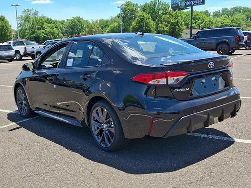 Midnight Black Metallic 2026 Toyota Corolla SE