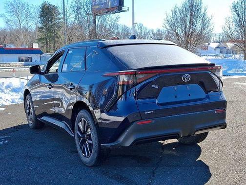 2026 Toyota bZ XLE Plus FWD