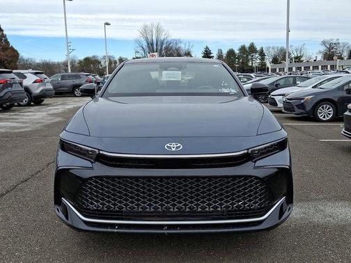 2026 Toyota Crown Platinum