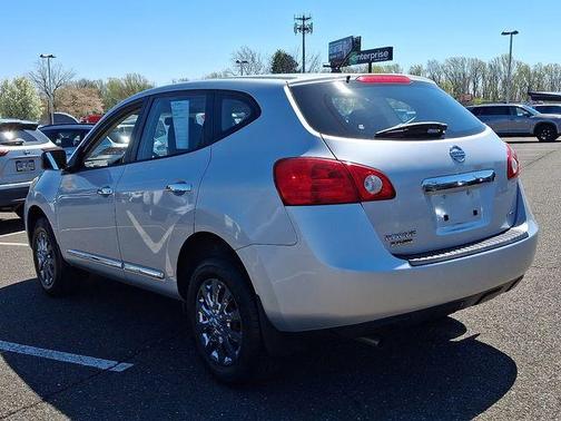 Brilliant Silver 2014 Nissan Rogue Select S