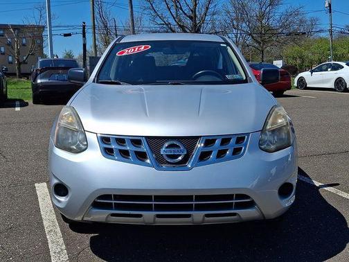 Brilliant Silver 2014 Nissan Rogue Select S