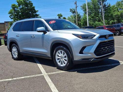 Celestial Silver Metallic 2024 Toyota Grand Highlander XLE