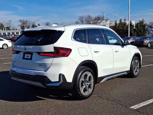 2025 BMW X1 xDrive28i