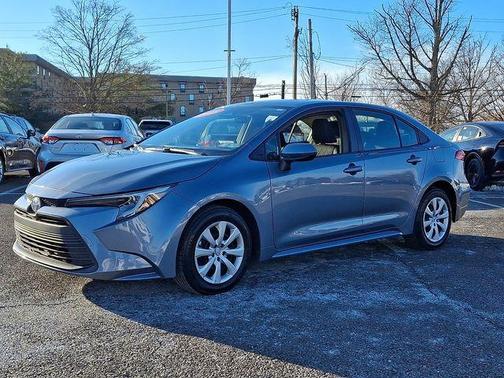 2025 Toyota Corolla Hybrid LE