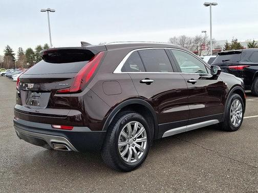 2020 Cadillac XT4 Premium Luxury