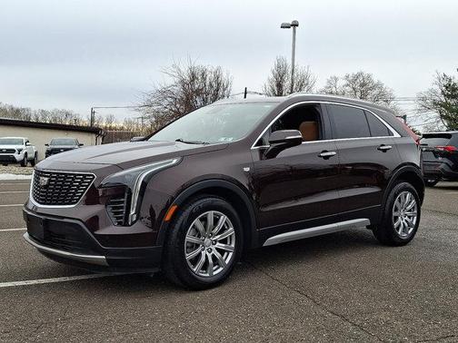 2020 Cadillac XT4 Premium Luxury