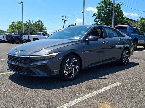 Gray 2025 Hyundai ELANTRA SEL Sport