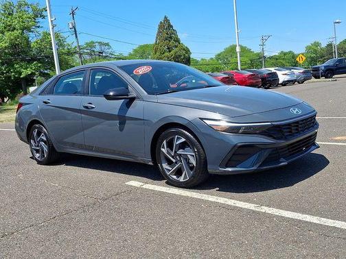 Gray 2025 Hyundai ELANTRA SEL Sport