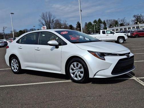 Wind Chill Pearl 2024 Toyota Corolla LE