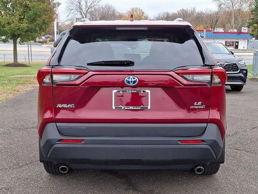 2024 Toyota RAV4 Hybrid LE