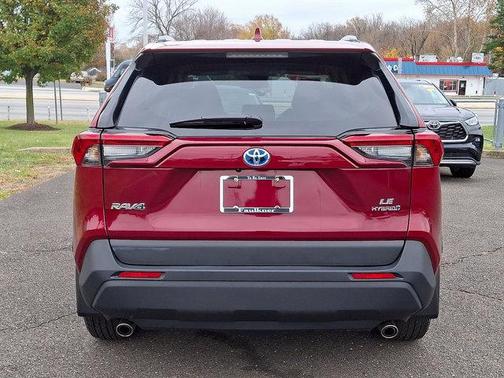 2024 Toyota RAV4 Hybrid LE
