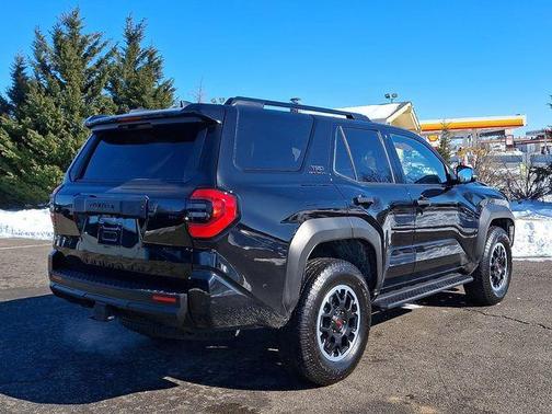 2025 Toyota 4Runner TRD Off Road