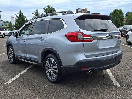 Ice Silver Metallic 2019 Subaru Ascent Limited 7-Passenger