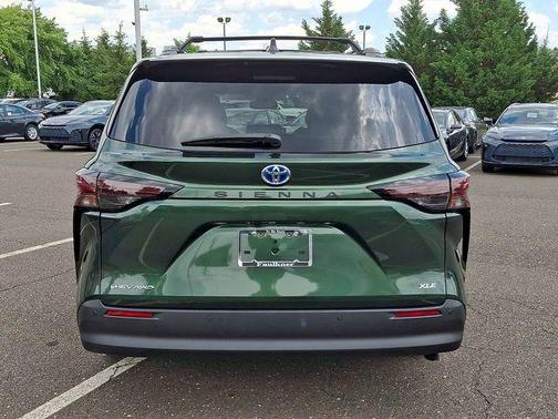 Cypress 2025 Toyota Sienna XLE