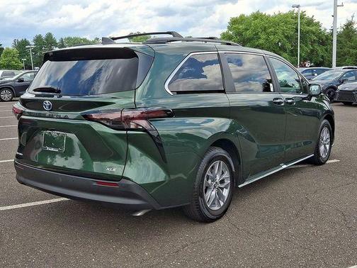 Cypress 2025 Toyota Sienna XLE