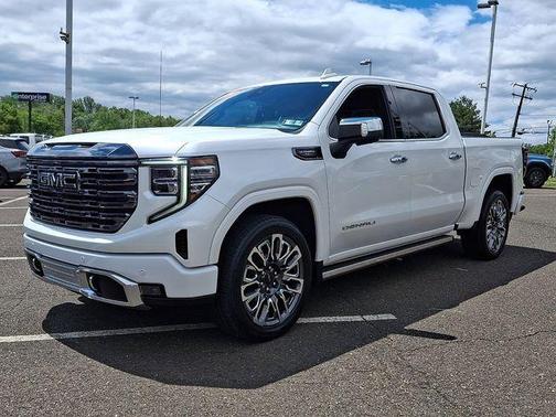 White Frost Tri-Coat 2024 GMC Sierra 1500 Denali Ultimate