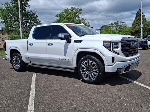 White Frost Tri-Coat 2024 GMC Sierra 1500 Denali Ultimate