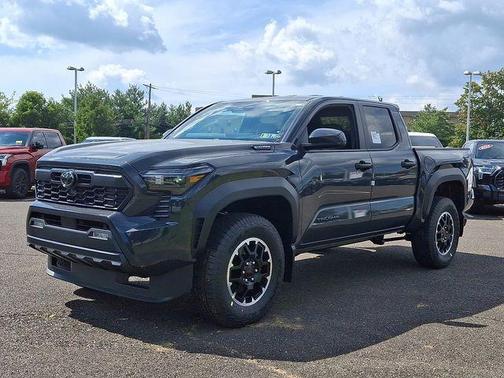 2025 Toyota Tacoma Hybrid TRD Off Road
