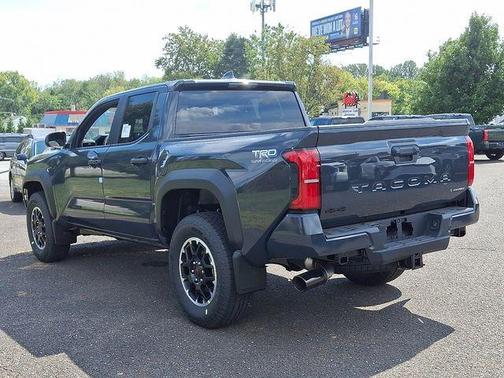 2025 Toyota Tacoma Hybrid TRD Off Road