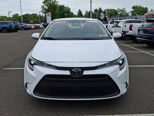 Ice 2024 Toyota Corolla LE