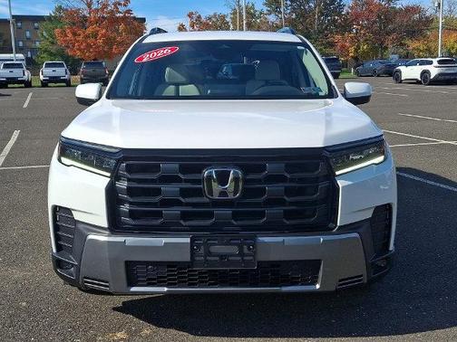 Platinum White Pearl 2026 Honda Pilot EX-L