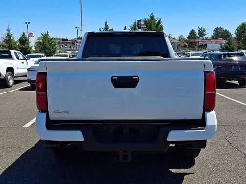 Ice 2026 Toyota Tacoma SR5