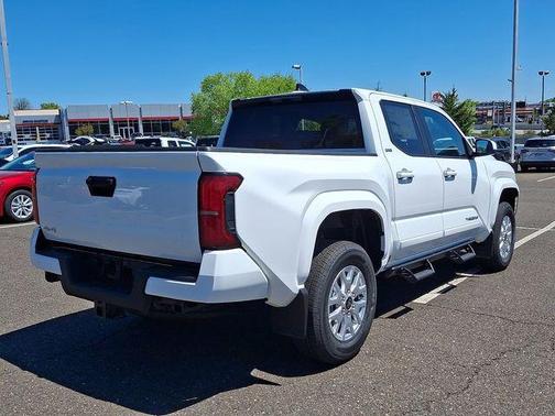 Ice 2026 Toyota Tacoma SR5
