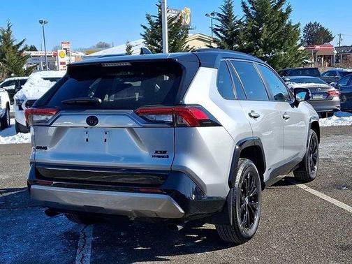 Silver Sky Metallic 2024 Toyota RAV4 Hybrid XSE